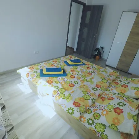 Ama Mountain View & Parking Apartment *