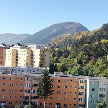 Ama Mountain View & Parking *